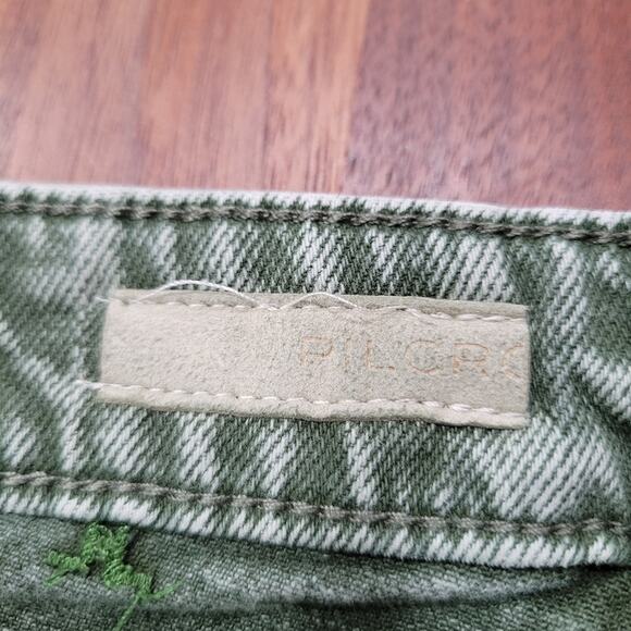 Pilcro The Borrowed Boyfriend Jeans In Holly Mid Rise Relaxed Fit Embroidered 31 - Picture 10 of 16